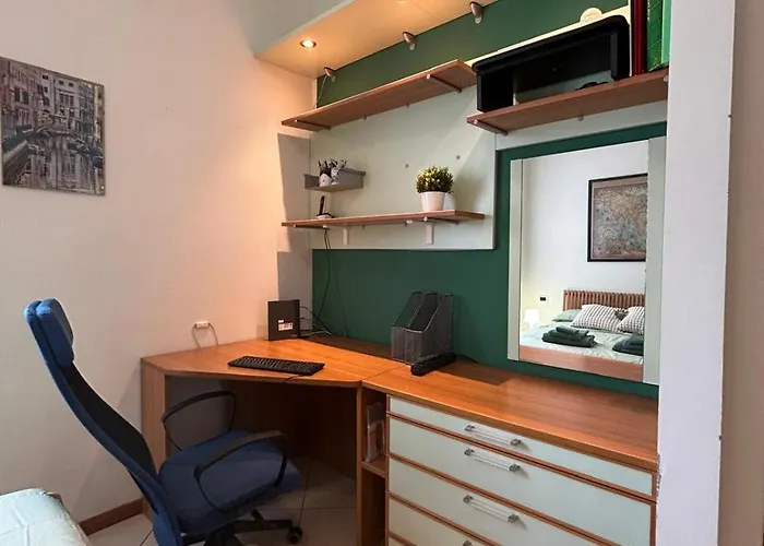 Your In - Elegant & Comfortable Lägenhet