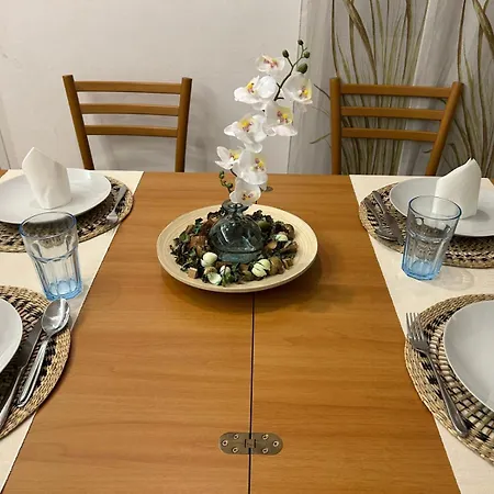 Your In - Elegant & Comfortable Apartmán *